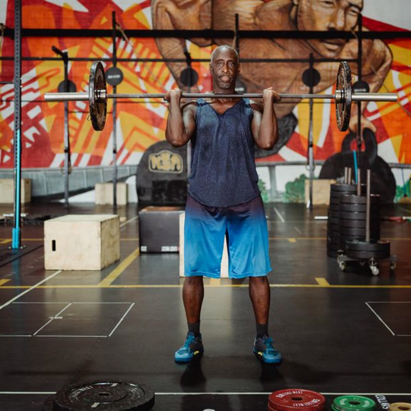 Progressive overload weightlifting