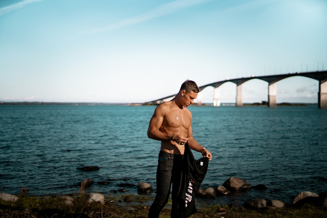 Resistance band shoulder exercise