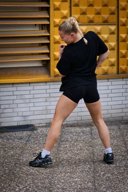 Mastering the Hip Hinge: Step-by-Step Movement