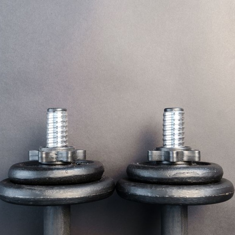 The Best Dumbbells for Small Hands and Wrists: Real Comparisons
